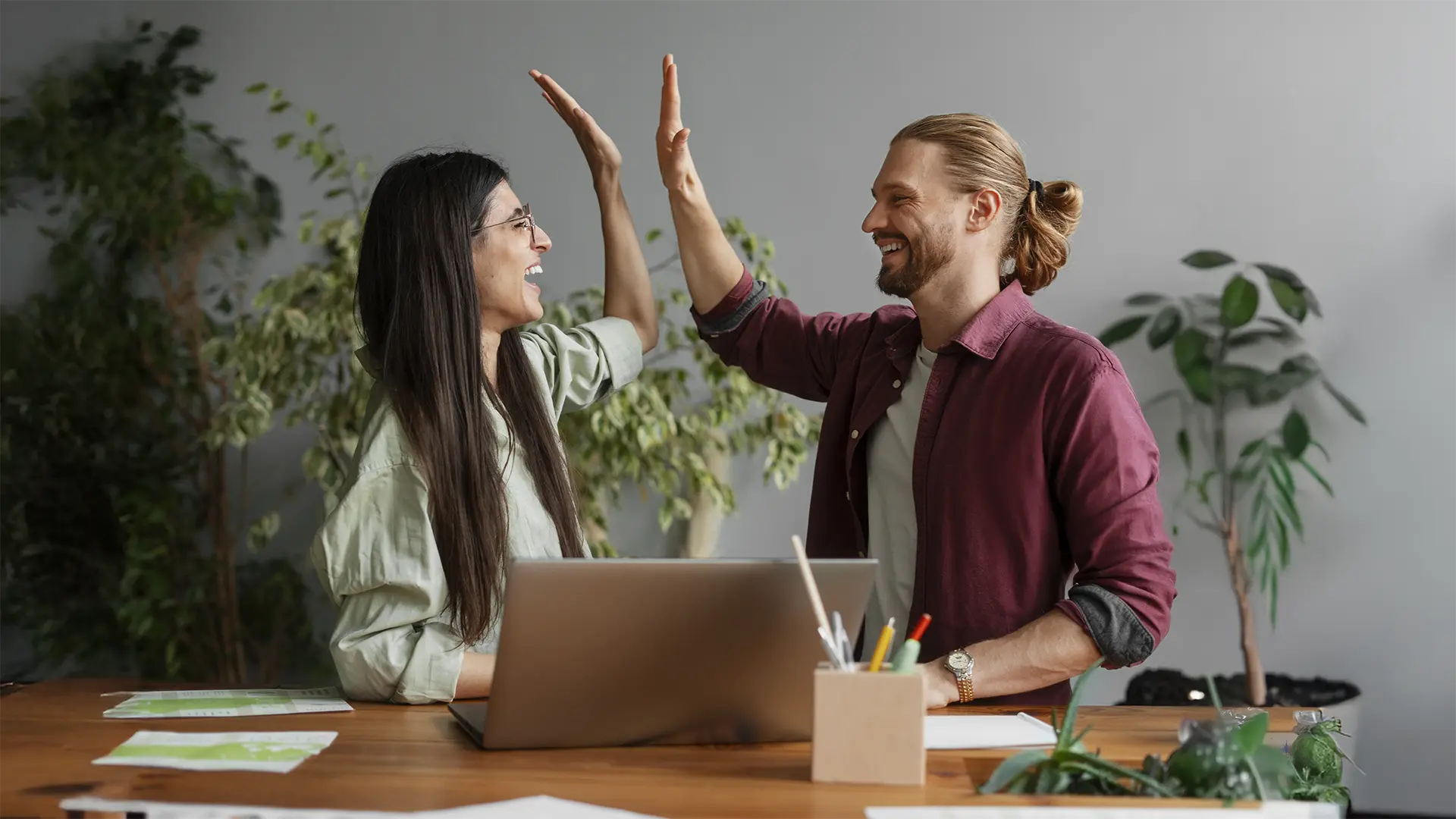 Amor y Amistad en Aliaddo ¡Comparte lo bueno y gana más!